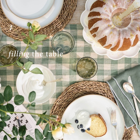 Magnolia Green Gingham Linen Table Runner - Picture 5 of 17